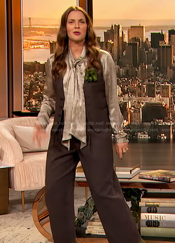 Drew's tie neck blouse and brown vest on The Drew Barrymore Show