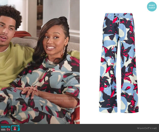 Printed Cotton Sweatpants by Dries van Noten worn by Olivia Lockhart (Katlyn Nichol) on Black-ish