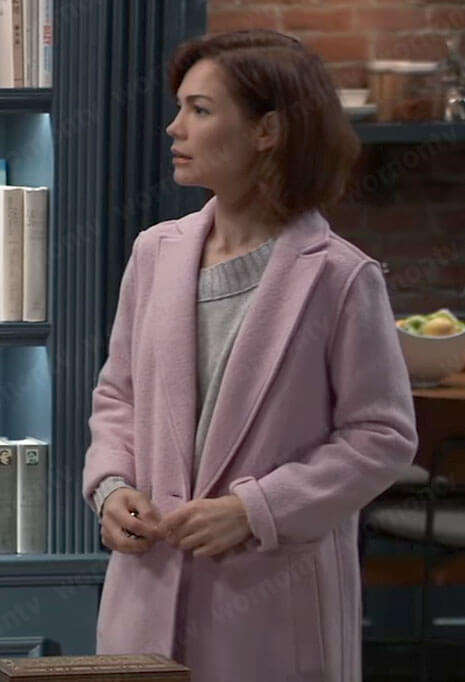 Elizabeth’s pink coat on General Hospital
