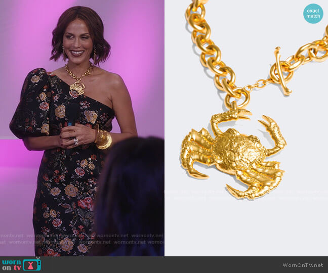 Zodiac Cancer Necklace by Schiaparelli worn by Lisa Todd Wexley (Nicole Ari Parker) on And Just Like That