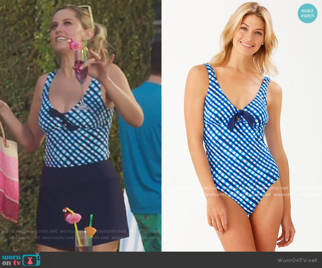 Tami’s blue check swimsuit on Kenan