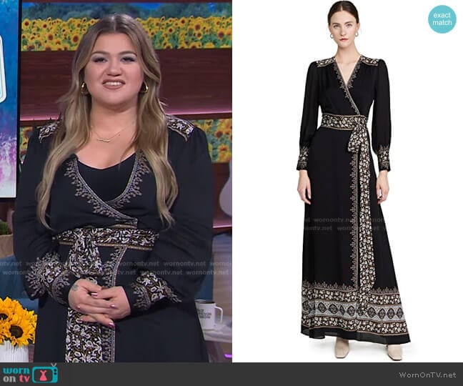 Blaise Dress by Veronica Beard worn by Kelly Clarkson on The Kelly Clarkson Show