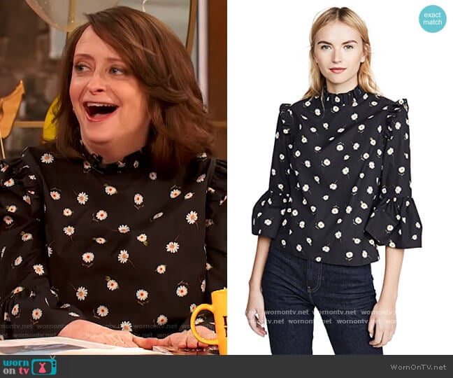 Henrietta Ruffled Boxy Blouse by Alice + Olivia worn by Rachel Dratch on The Drew Barrymore Show