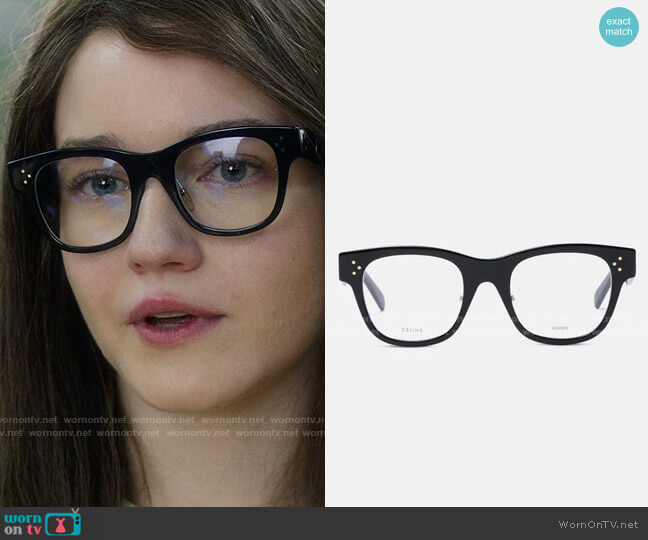 WornOnTV: Anna's eye glasses on Inventing Anna | Julia Garner 
