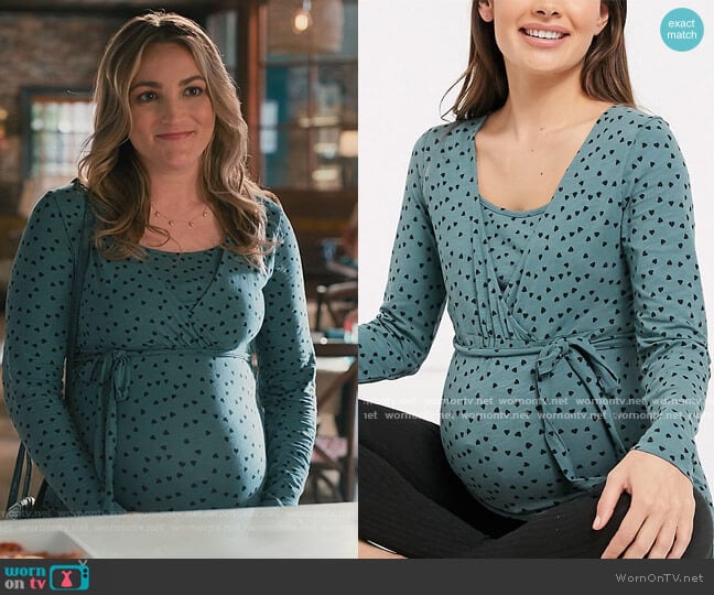 Maternity Pajamas in Spot Print by Mamalicious worn by Noreen Fitzgibbons (Jamie Lynn Spears) on Sweet Magnolias