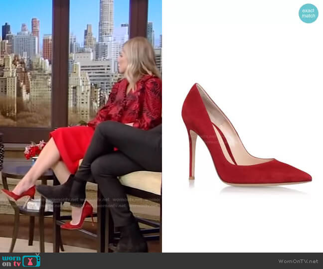 Suede Pumps by Gianvito Rossi worn by Kelly Ripa on Live with Kelly and Mark