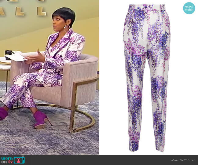 Printed high-rise silk-blend pants by Dolce & Gabbana worn by Tamron Hall on Tamron Hall Show