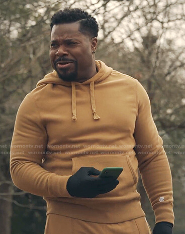 AJ's mustard hoodie and sweatpants on The Resident