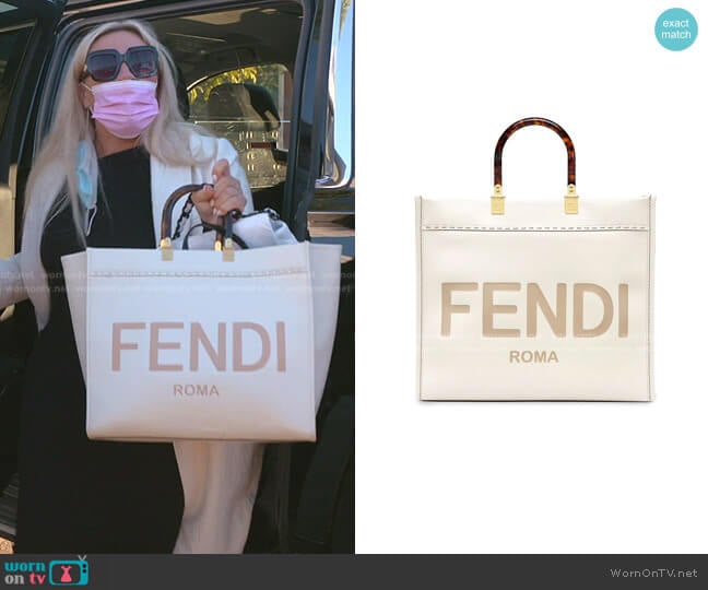 WornOnTV: Jennifer's gg logo canvas bag on The Real Housewives of