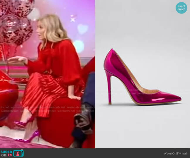 Mirror Calfskin Stiletto Pumps by Gianvito Rossi worn by Kelly Ripa  on Live with Kelly & Ryan