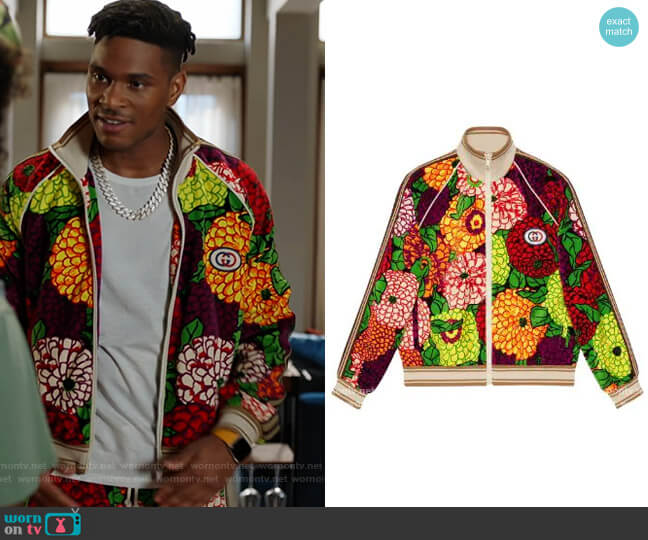 Ken Scott print zip-up jacket by Gucci worn by Christian King (Ashlee Brian) on The Kings of Napa
