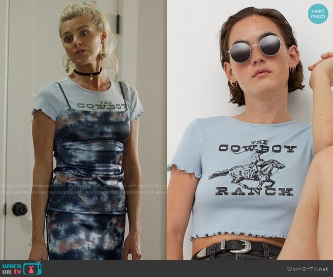 H&M Light blue/The Cowboy Ranch Crop Top worn by Amy (Eliza Coupe) on Pivoting