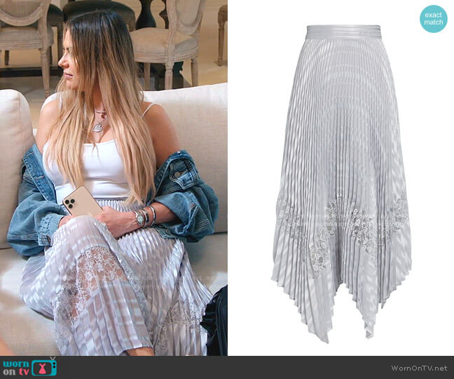 WornOnTV: Lisa's blue chevron pleated midi dress on The Real Housewives of  Miami