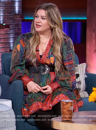 Kelly's printed wrap mini dress on The Kelly Clarkson Show