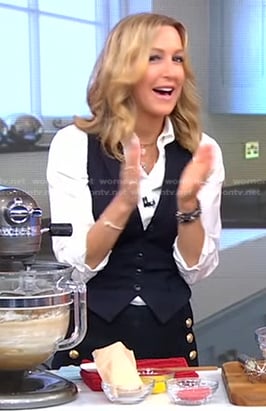 Lara’s navy sailor pants on Good Morning America