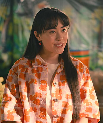 Lily’s orange floral short sleeve shirt on Sweet Magnolias