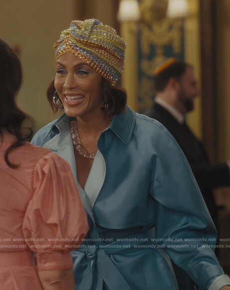 Lisa’s embellished turban on And Just Like That