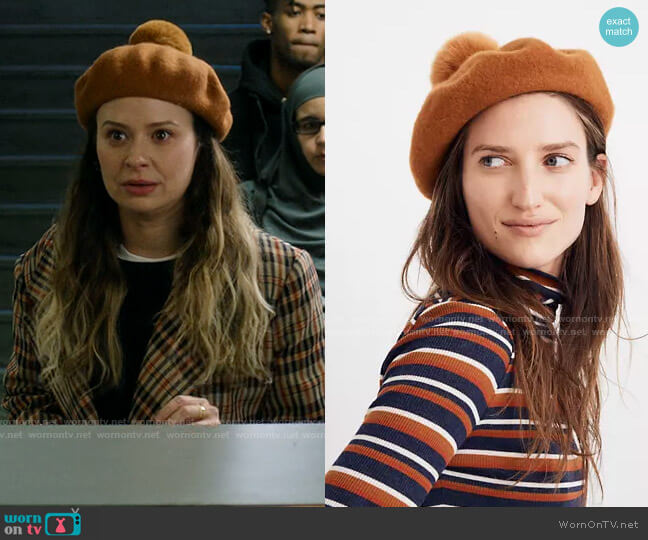 Madewell Pom Pom Beret worn by Rachel Williams (Katie Lowes) on Inventing Anna