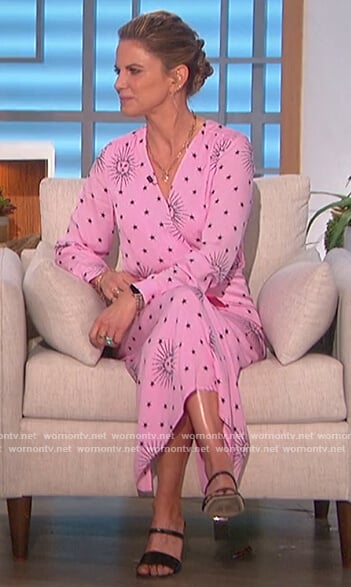 Natalie's pink sun print ruched dress on The Talk