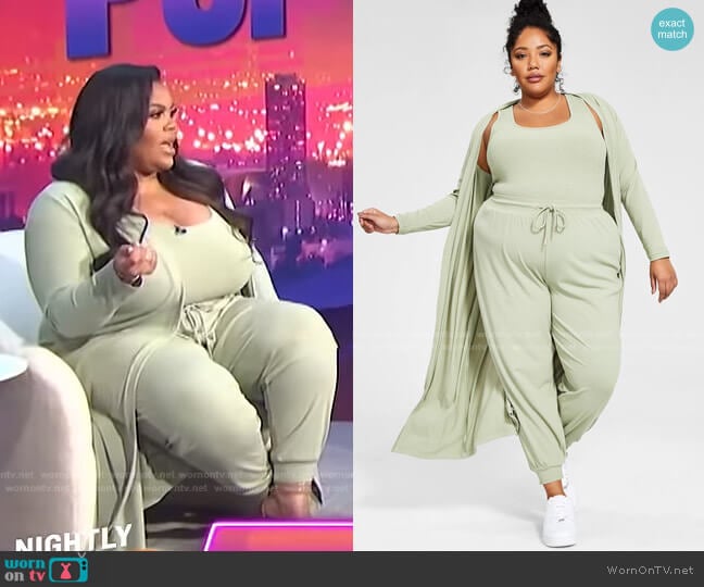 Trendy Plus Size Ribbed Knit Duster by Nina Parker worn by Nina Parker on E! News