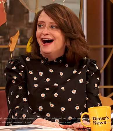 Rachel Dratch’s black daisy print top on The Drew Barrymore Show