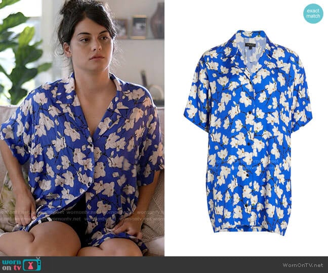 Rag & Bone Reed Shirtdress worn by Samantha Fink (Sofia Black-D'Elia) on Single Drunk Female