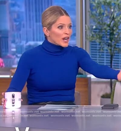 Sara's blue turtleneck sweater on The View