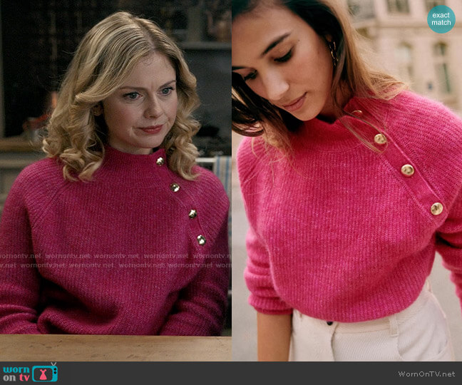 Sezane Trudy Jumper worn by Sam (Rose McIver) on Ghosts