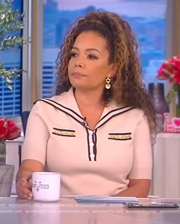 Sunny’s white contrast trim polo on The View