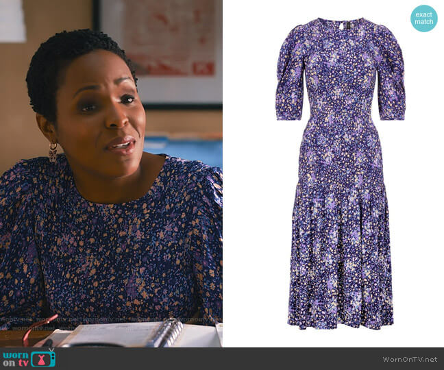 WornOnTV: Peggy’s lavender floral print dress on Sweet Magnolias ...