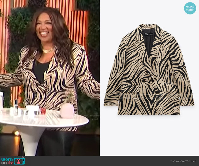 Fluid Animal Print Blazer by Zara worn by Kym Whitley on E! News