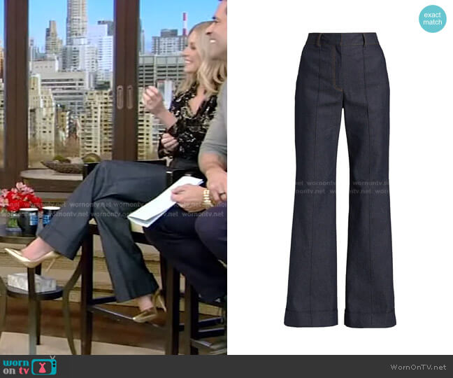 WornOnTV: Kelly’s metallic blouse and wide-leg jeans on Live with Kelly ...