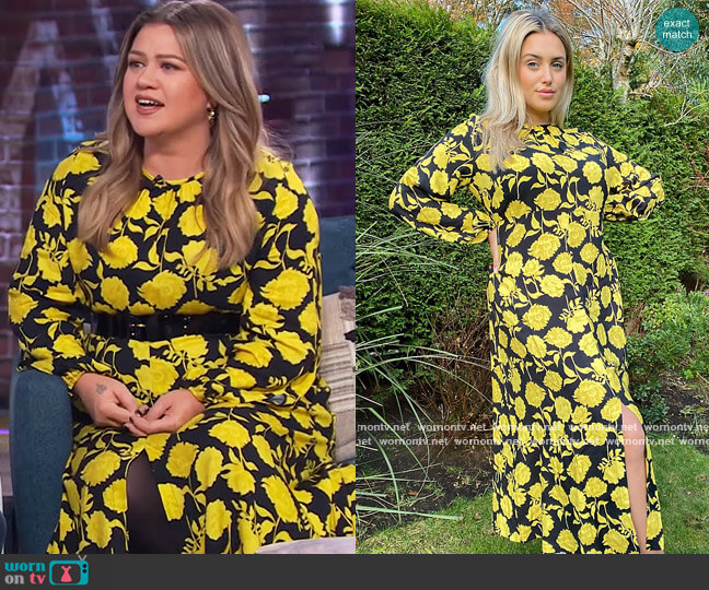 Contrast Print Floral Midaxi Dress by Closet London worn by Kelly Clarkson on The Kelly Clarkson Show