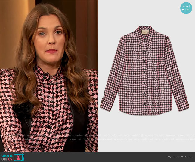 G square houndstooth silk shirt by Gucci worn by Drew Barrymore  on The Drew Barrymore Show