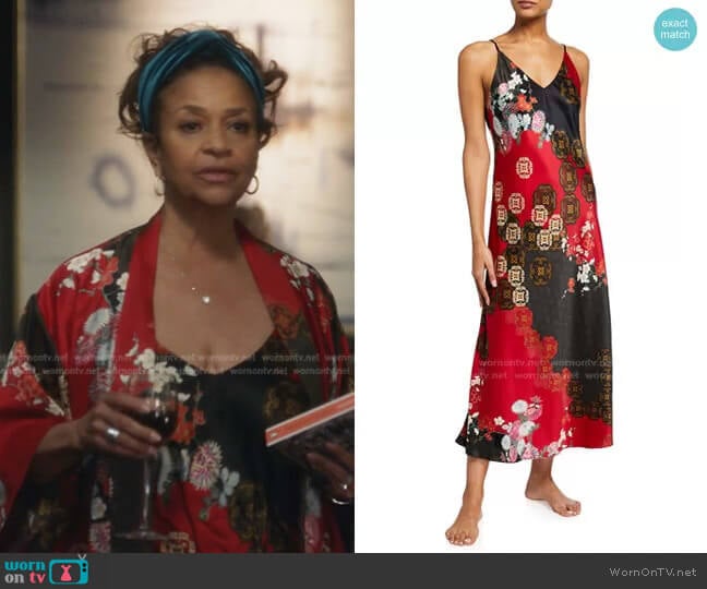 Medallion Nightgown by Natori worn by Catherine Avery (Debbie Allen) on Greys Anatomy