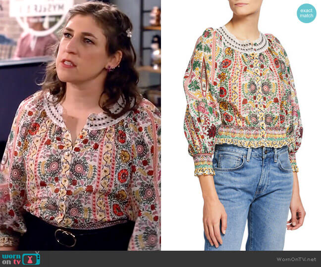 Alice + Olivia Cherelle Blouse worn by Kat Silver (Mayim Bialik) on Call Me Kat