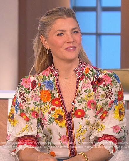 Amanda’s floral print v-neck blouse on The Talk