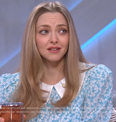 Amanda Seyfried's blue floral button detail dress on The Kelly Clarkson Show
