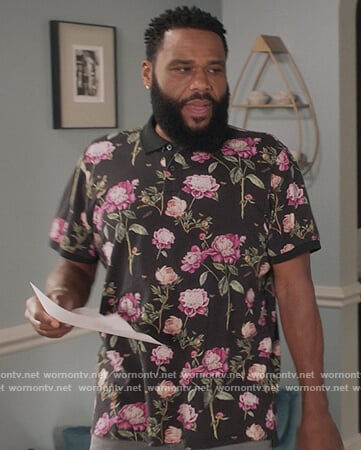 Andre's black floral print polo on Black-ish
