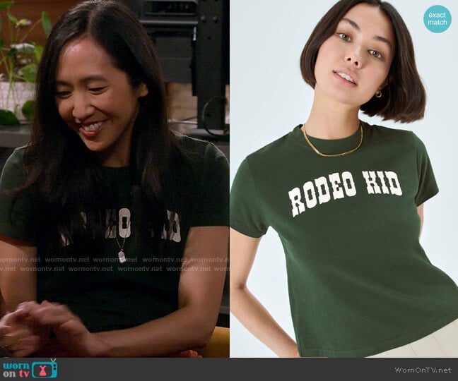 Aritzia Sunday Best Dream T-shirt worn by Ellen (Tien Tran) on How I Met Your Father