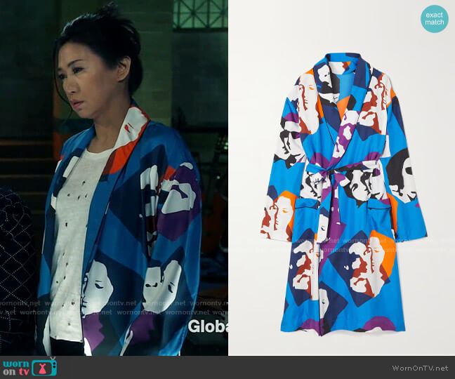 AZ Factory Pijama The Kiss Belted Printed Silk-twill Kimono worn by Melody Bayani (Liza Lapira) on The Equalizer