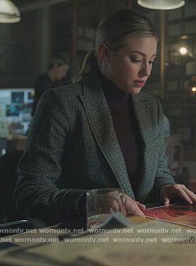 Betty’s check blazer on Riverdale