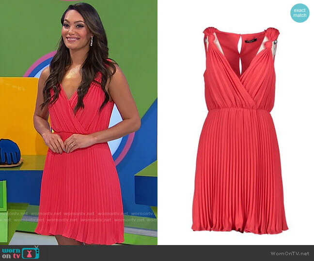 WornOnTV: Alexis's green studded lace dress on The Price is Right, Alexis  Gaube