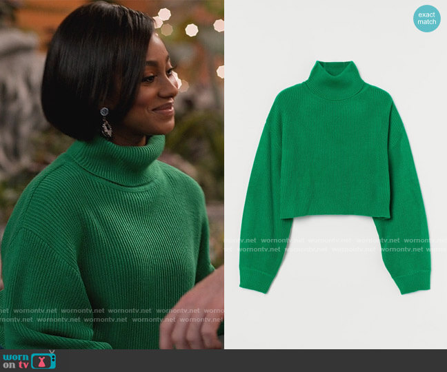 Cropped Turtleneck Sweater by H&M worn by JoJo (Tetona Jackson) on Home Economics