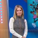 Jennifer’s gret and white ribbed sweater on Good Morning America