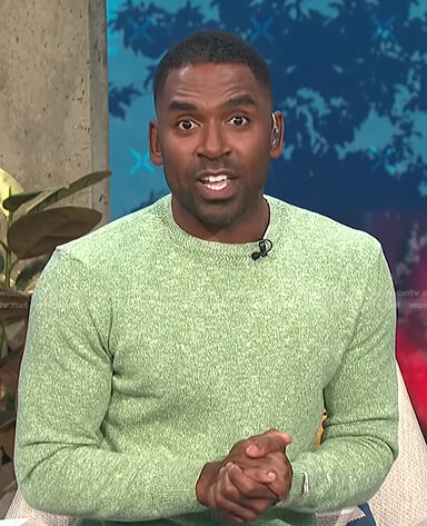 Justin's green marled sweater on E! News Daily Pop