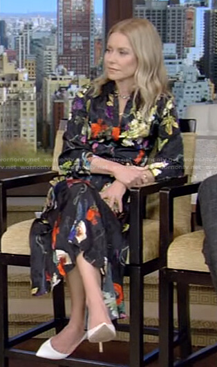 Kelly’s black floral shirtdress on Live with Kelly and Ryan