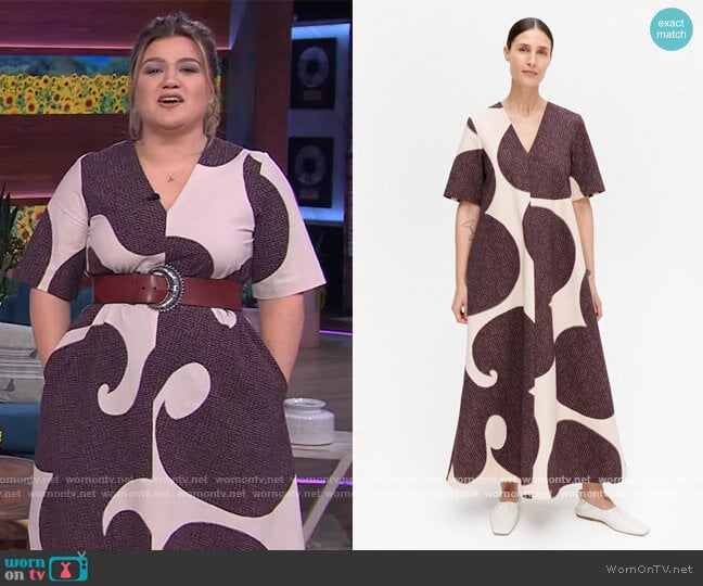 Laulaen Dress by Marimekko worn by Kelly Clarkson on The Kelly Clarkson Show