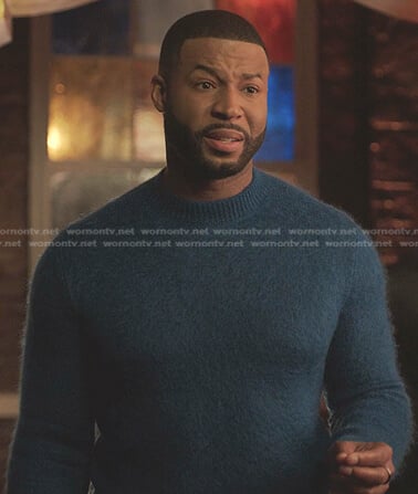 Michael's blue mohair sweater on Dynasty