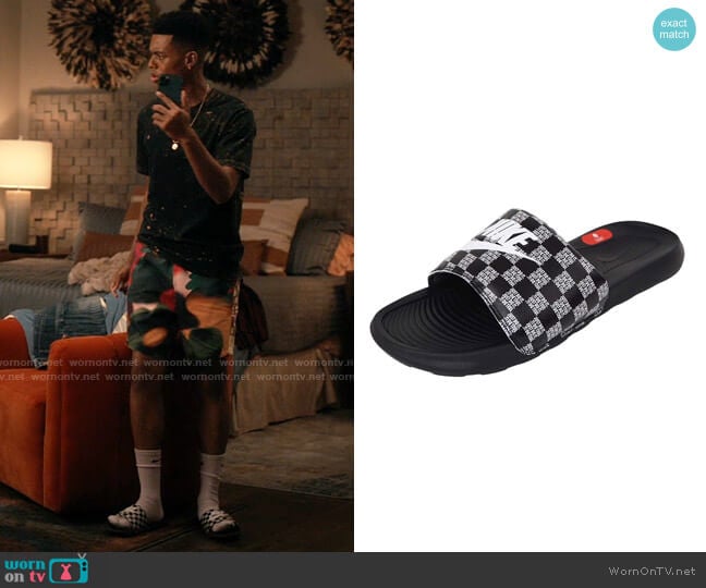 Nike Victori One Printed Slides worn by Will Smith (Jabari Banks) on Bel-Air